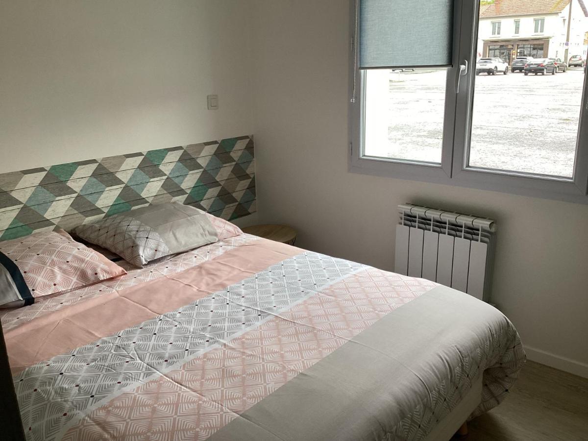 Joli Appartement 50 M2 Classe 3 Etoiles Avec Terrasse Et Jardin ลาโรแชล ภายนอก รูปภาพ